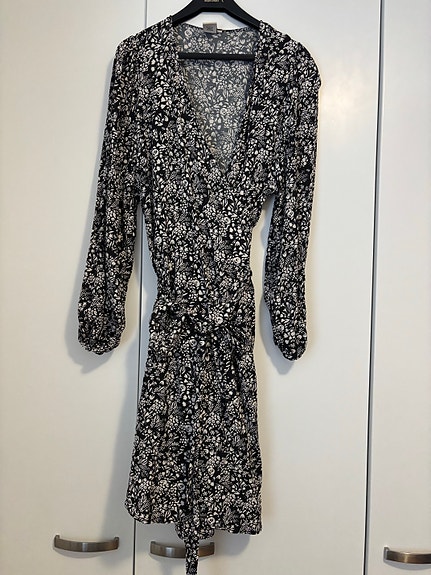 Kaiko wrap dress koko xl