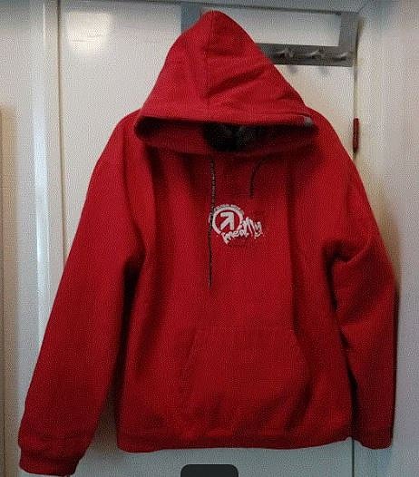 MEATFLY" vintage  huppari koko XL/XXL . Napakka 55 Sopii miehelle ja naiselle.