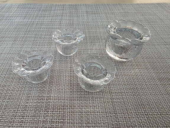 Lasiset kynttilänjalat 4kpl
