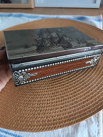 Product image 2 of 8