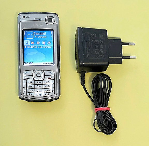 N70, uusi akku, muistikortti 64Mb, testattu ja toimiva