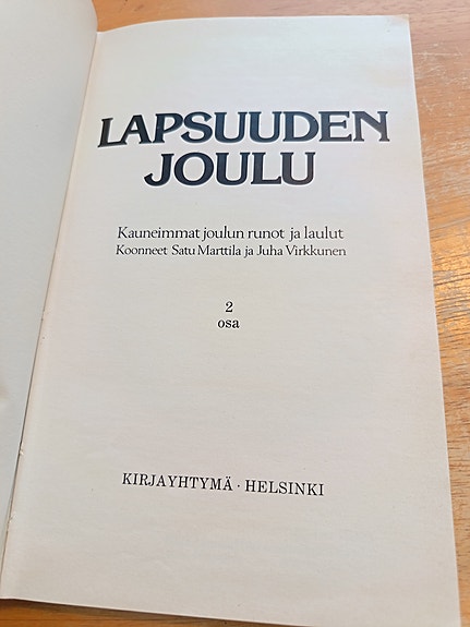 Lapsuuden joulu 2 - Kauneimmat joulun runot ja laulut -kirja