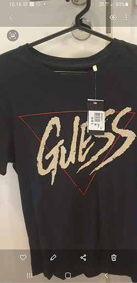 Uusi Guess t-paita