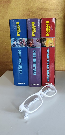 David Eddings -  Eleniumin taru (kovakantinen trilogia v. 1996)