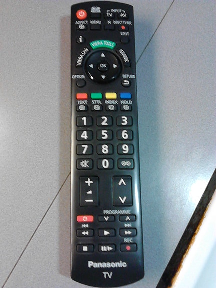 Panasonic kaukosäädin