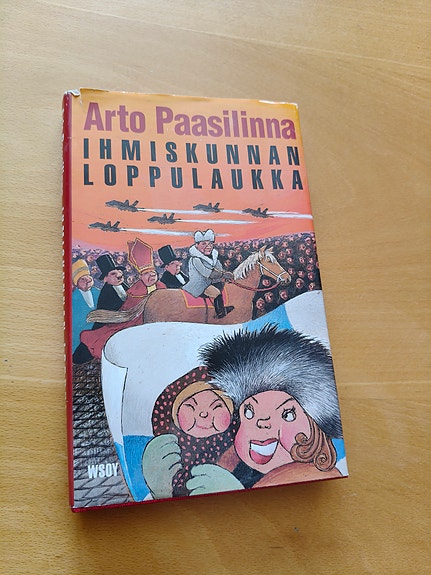 Arto Paasilinnan kirja.