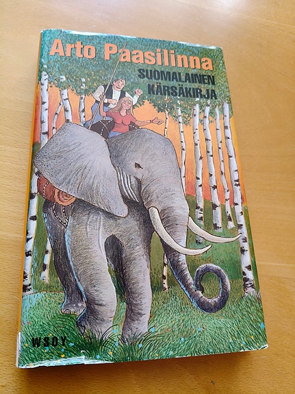Arto Paasilinnan kirja.