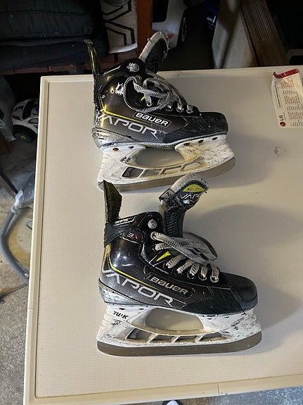 Bauer Vapor 3X jääkiekkoluistimet koko JR 2
