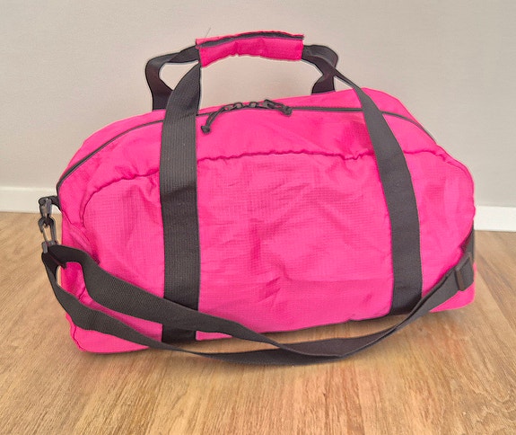 Pinkki laukku (20L)