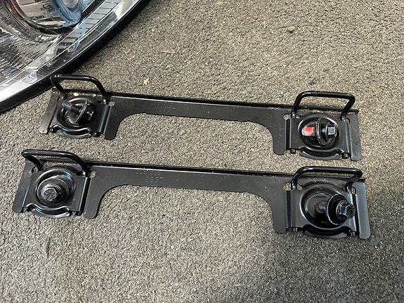 Volvo v50/s40/c30/c70 isofix kiinnike