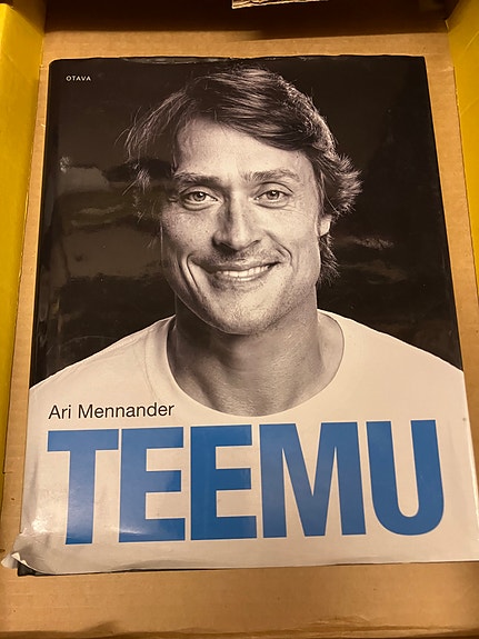 Teemu Selänne-kirja