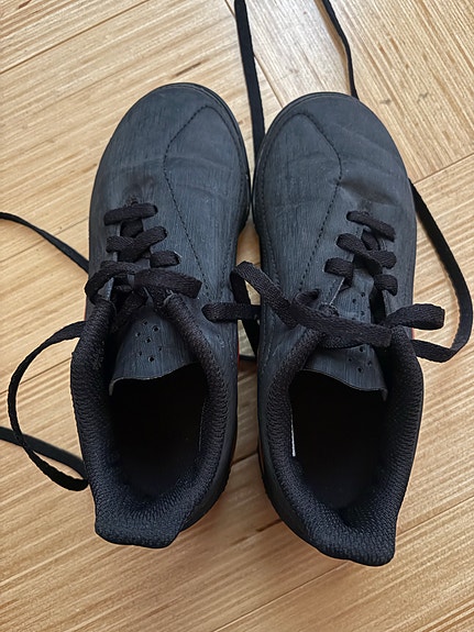 Adidas Deportivo lasten nappulakengät koko 30 musta-punainen unisex