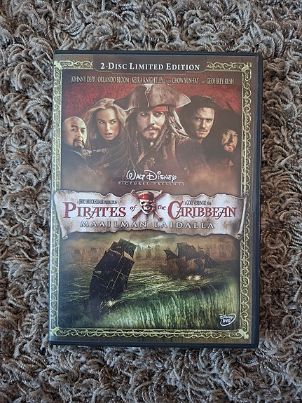 Pirates of the Caribbean Maailman laidalla 2-Disc Limited Edition DVD