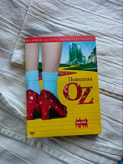Ihmemaa Oz - elokuvan DVD-erikoisjulkaisu