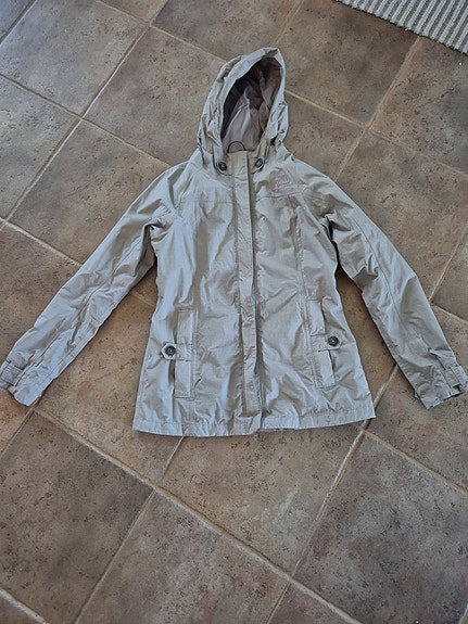 North Face kuoritakki / tuulitakki / välikausitakki