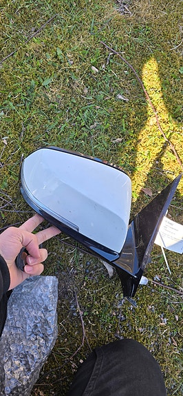 BMW F30 oikeanpuolen sivupeili
