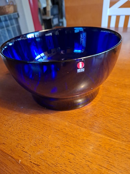 Iittala sininen verna lasikulho