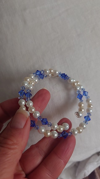 Swarovski kristallit helmi käsikoru