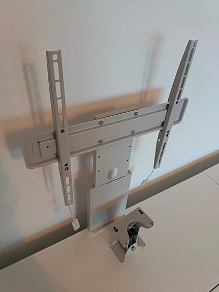IKEA UPPLEVA TV seinäkiinnike + jalusta