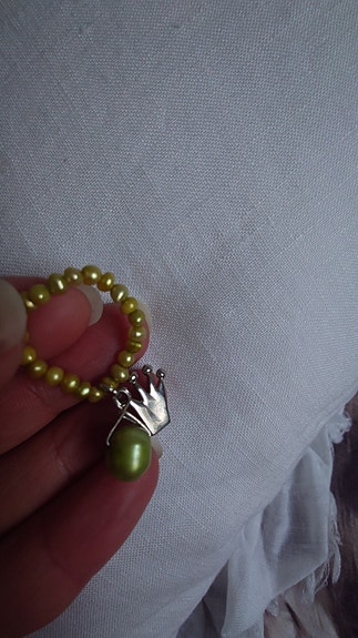 Pearls for girls makeanveden helmi sormus