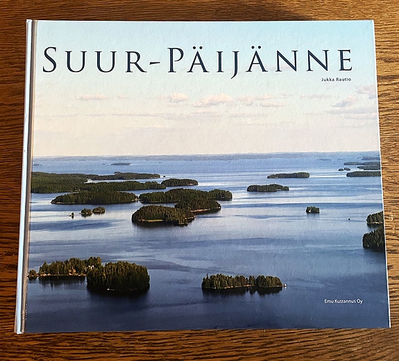 Jukka Rautio: Suur-Päijänne signeerattu. 1.Painos