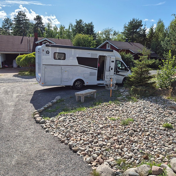 Vuokrataan matkailuauto Sunlight T68 ,4-5henkilöä, automaatti