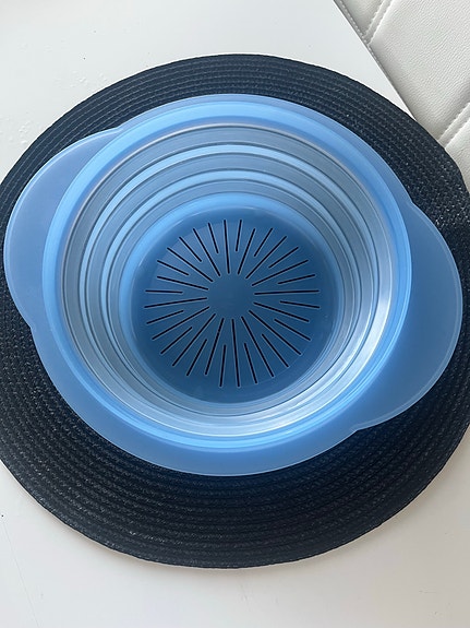 Tupperware Mini-Max sininen siivilä