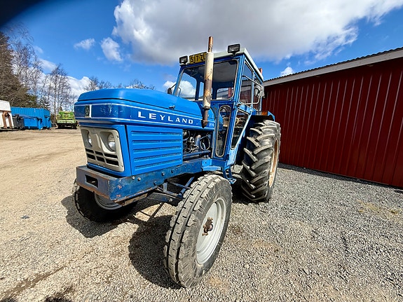 Leyland 270 Traktori