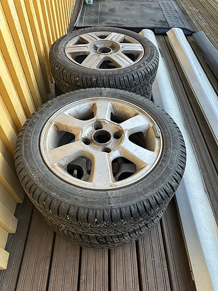 Ford Ka alkuperäisvanteet kesärenkailla