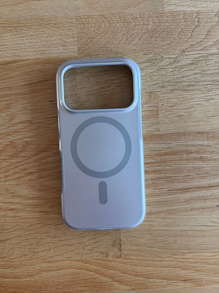 I Phone 17Pro -kuoret