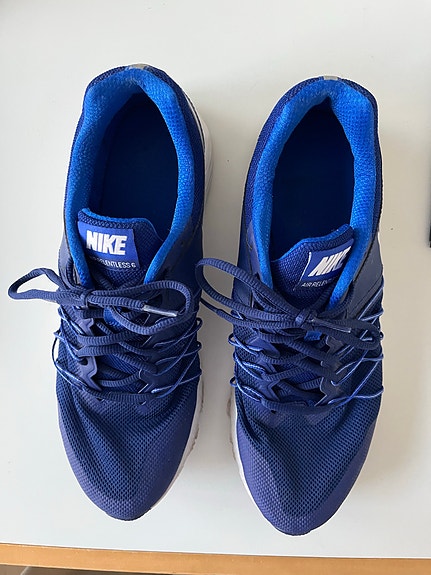 Nike juoksulenkkarit koko 45