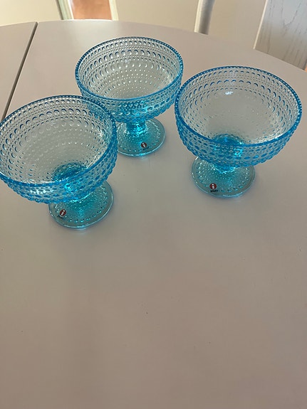 Iittala Kastehelmi jälkiruokakulho jalallinen
