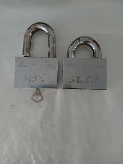 Abloy riippulukot avaimella