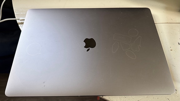 Apple MacBook Pro 16" 2019 16/500gb i7