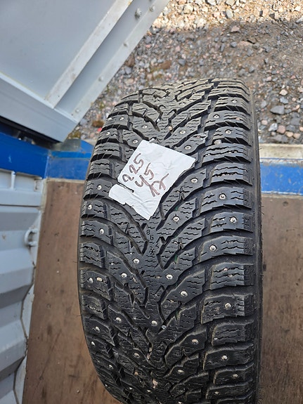 Nokian Hakkapeliitta 9