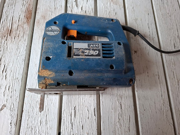 AEG STSE 250 pistosaha