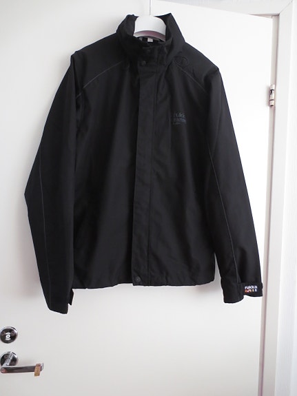 RUKKA  GORE - TEX   Kuoritakki ,    Koko S (vastaa kokoa M), Kuin UUSI.