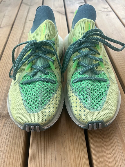 Adidas 4D Consortium lenkkarit