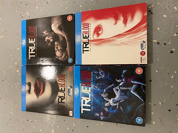 True blood kaudet 1-3 ja 5 blu ray