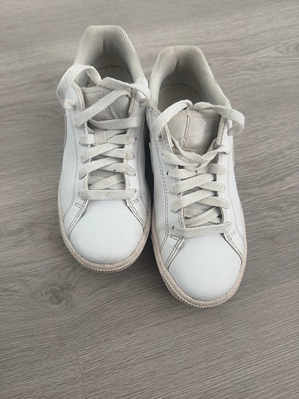 Nike naisten kengät