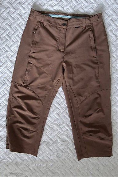 Naisten Icepeak caprit
