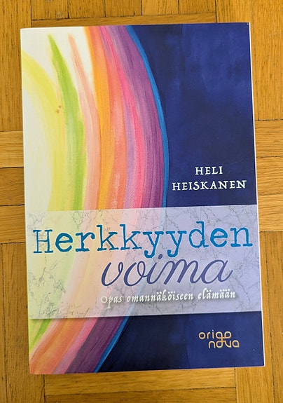 Heli Heiskanen Herkkyyden voima kirja