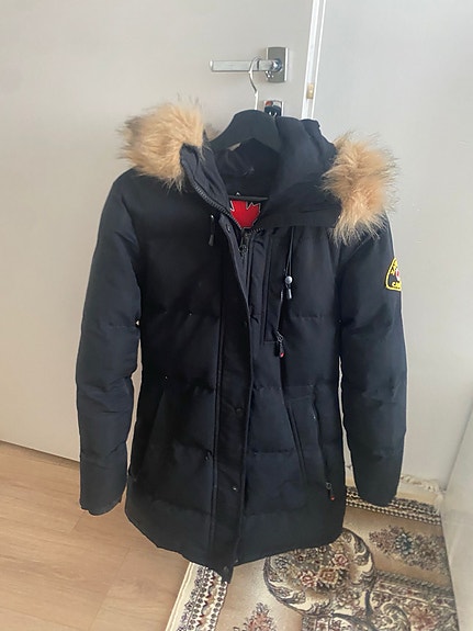 Canada Goose (Zavetti Canada) naisten toppatakki XS musta