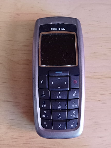 Nokia 2600