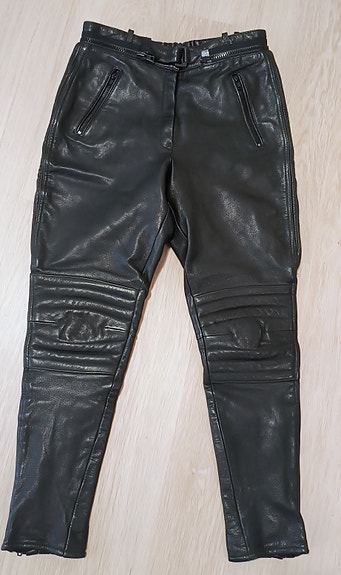 Schuh naisten nahkaiset ajohousut koko 42