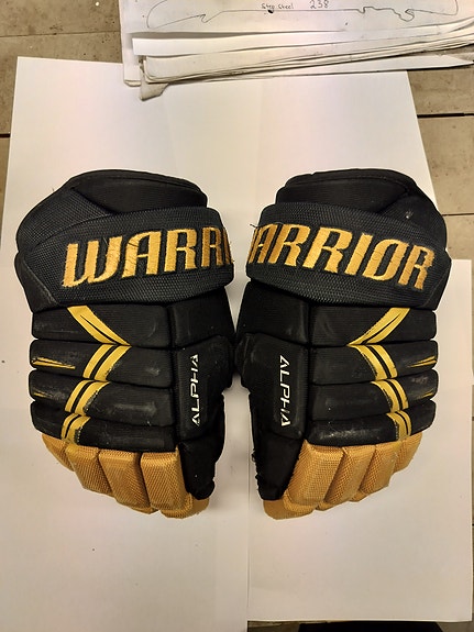 Jääkiekkohanskat warrior alpha koko 12