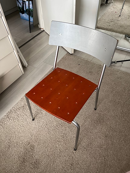 Areena tuoli design Pasi Pänkäläinen Siitoinen Oy