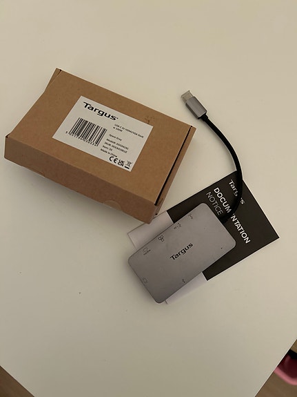 Targus USB-C monitoimisovitin