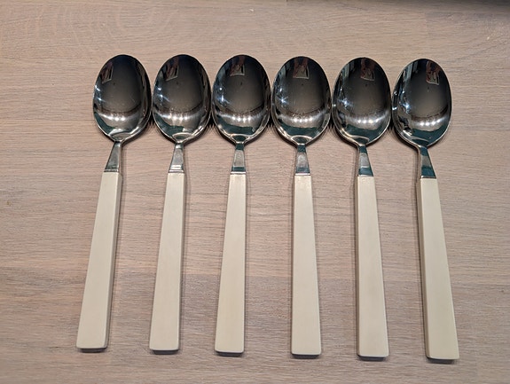 Fiskars Triennale ruokalusikat
