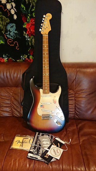 Fender Hightway One USA Stratocaster 2006 sähkökitara